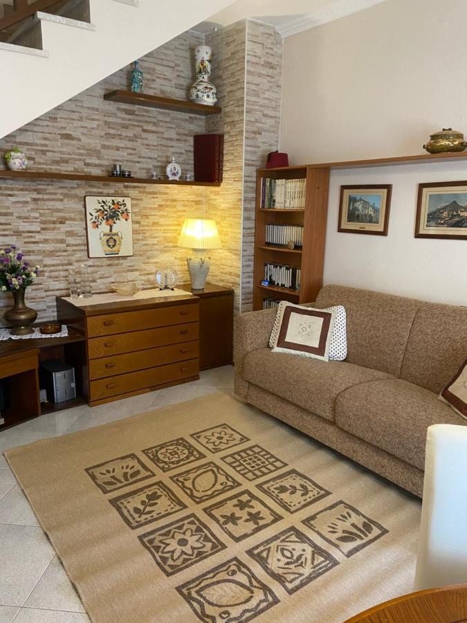Aparthotel Residenza Antico Borgo Del Pozzo Tramonti Exterior foto